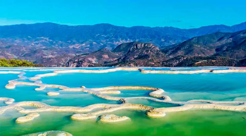 Hierve el agua, Oaxaca, Escápate a la aventura
